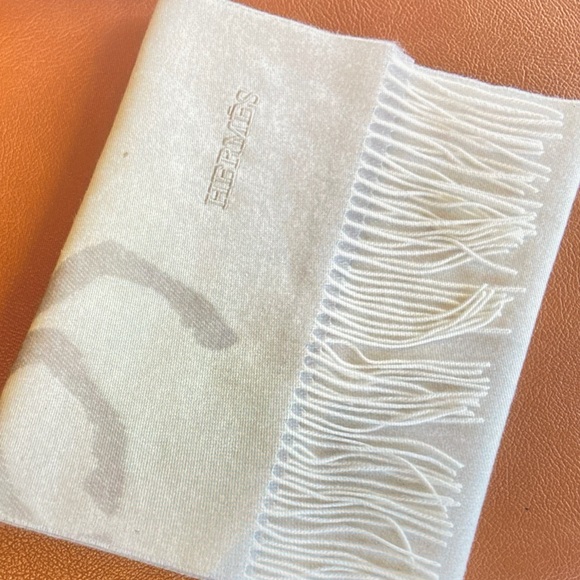 Hermes Cashmere Jacquard Scarf - Picture 1 of 7